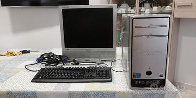 PC Philips + Monitor Samsung, e tastiera 4TECH