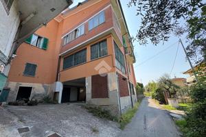 5 LOCALI A MONTIGNOSO