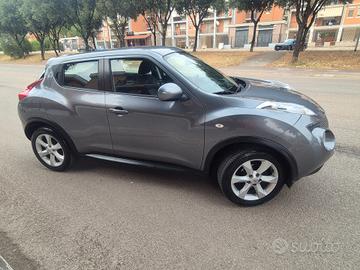 Nissan Juke 1.6 GPL 117cv anno 2014 navigatore ret