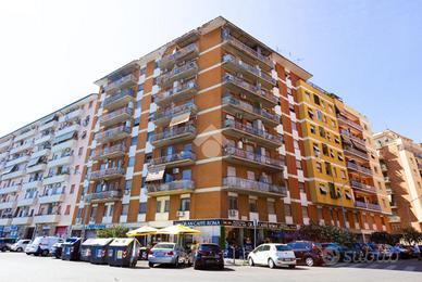 2 LOCALI A ROMA