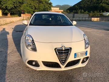 Alfa Romeo 1,6 jtdm-2 Distinctive