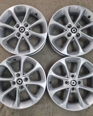 4 Cerchi da 15' in Lega - Smart - For Two Four 453