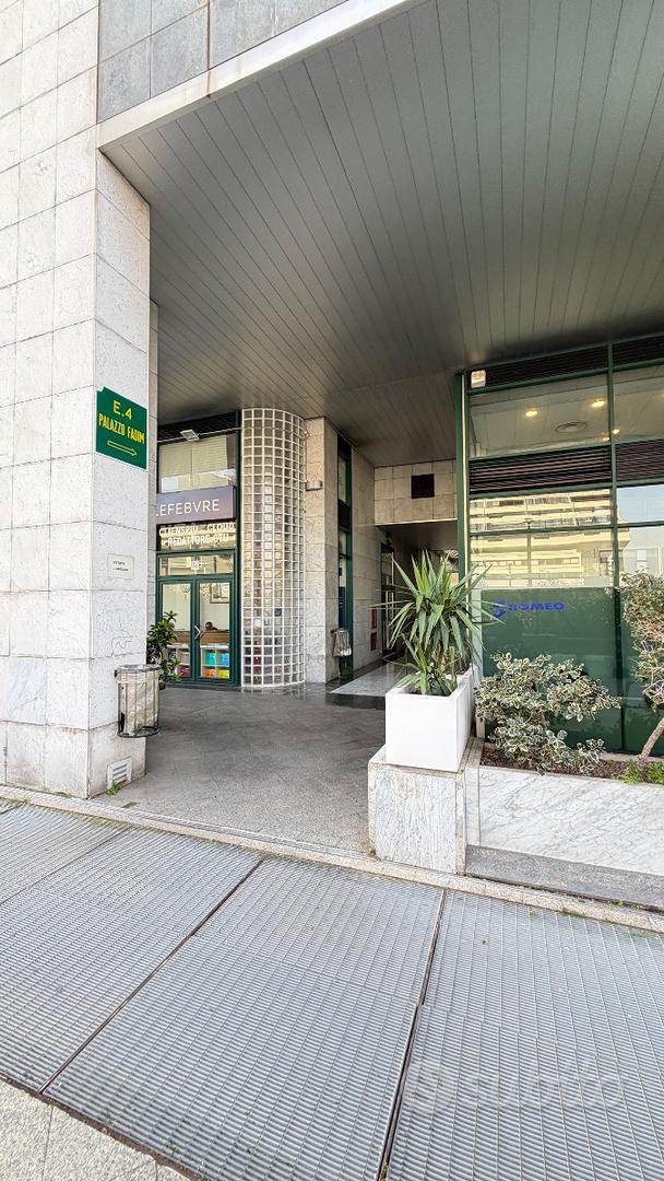 Ufficio centro direzionale isola E4 - Vista 4