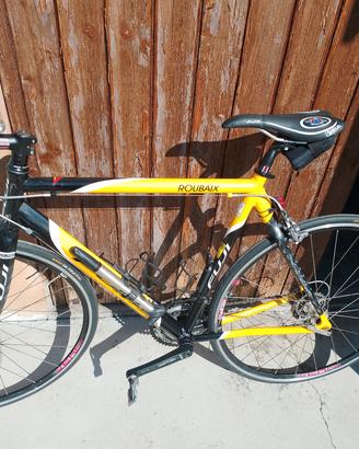 Bici da corsa Roubaix, come da foto