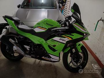 Kawasaki ninja 500 se  ,