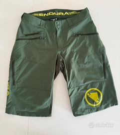 Pantaloncini Endura taglia M