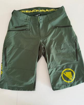 Pantaloncini Endura taglia M