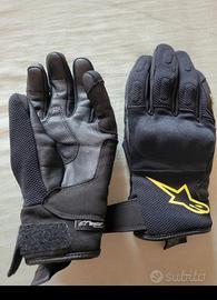 Guanti moto