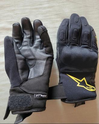 Guanti moto