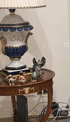 tavolino in legno ideale per soggiorno