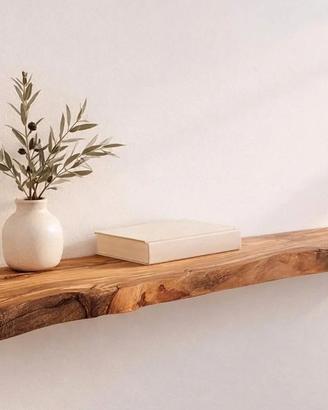 Mensole in legno, anche tagliate su misura.