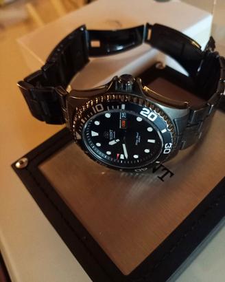 Orient Ray Raven II(referenzaFAA02003B9).
