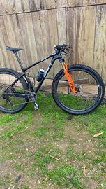 Mtb in carbonio Giant xtc