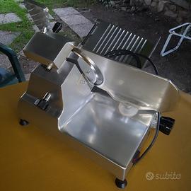 affettatrice semi professionale