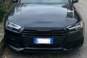 Audi A4 Sline 190cv s tronic con tettino apribile