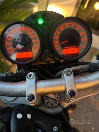 Ducati monster S2R