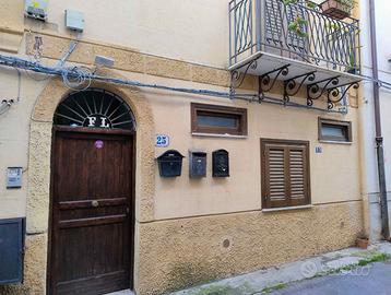 Accogliente Bilocale in zona Tribunale