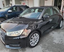 Audi A1 SPB 1.4 TDI ultra Sport 11/2015 NAVI