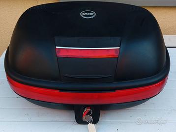 bauletto moto GIVI E460 con staffa