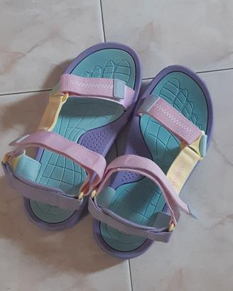 Sandali 37