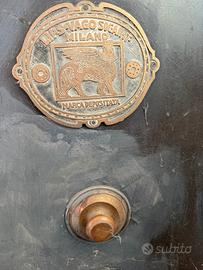 Cassaforte LIPS-VAGO Milano