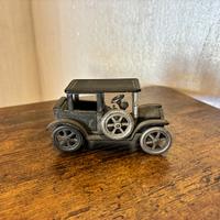 Modellino automobile in bronzo