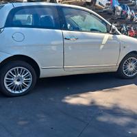 LANCIA Y 2011 SOLO PER RICAMBI