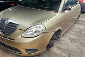 lancia y1.2 benzina ricambi usati vettura rottamat