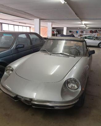 Alfa Romeo 1750 Spider Veloce