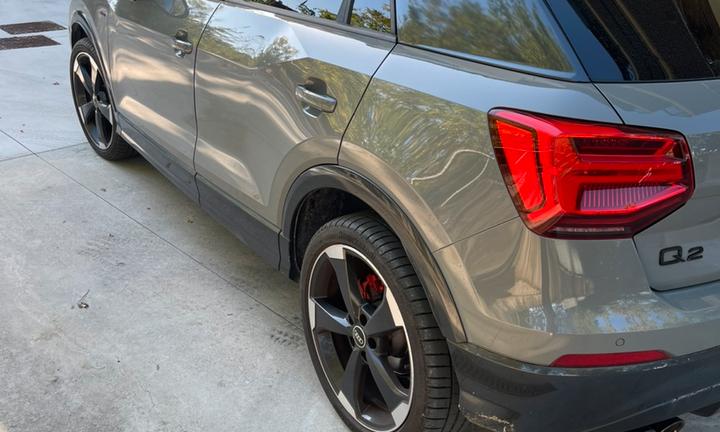 Q2 tfsi 1.5 s line turbo benzina identity black