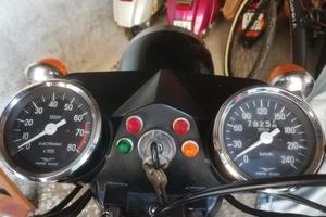 moto guzzi v7 850 gt