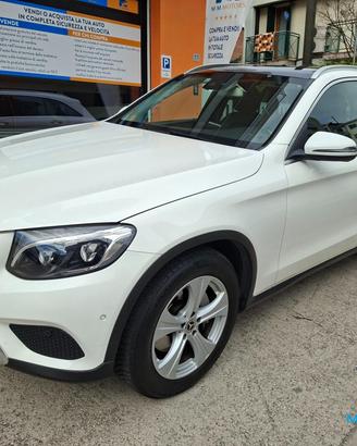 Mercedes-Benz GLC 220 D 4 MATIC premium + tetto ap