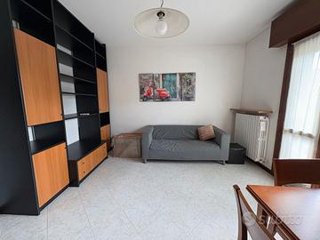 mobile sala , tv e divano 