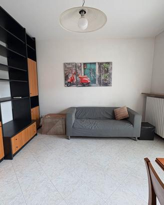mobile sala , tv e divano 