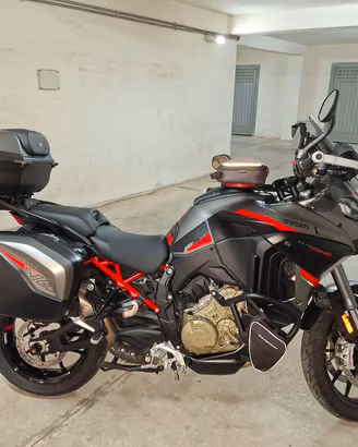 Ducati Multistrada V4S Gran tour 