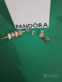 Lotto 8 ciondoli Pandora 