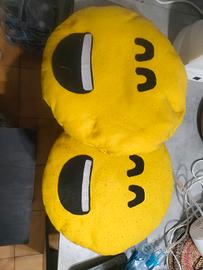 2 cuscini smile 