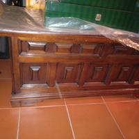 cassapanca in noce vintage