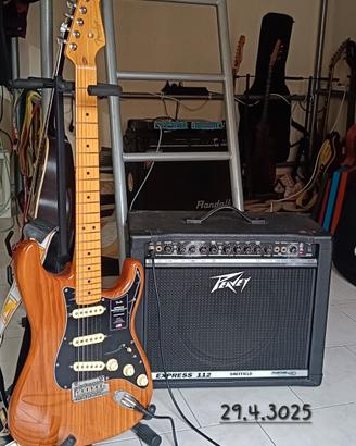 amplificatore chitarra Peavey 65w-borsa pelle 