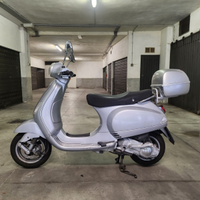 Vespa 150 lx