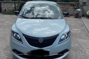 Lancia Ypsilon 2023