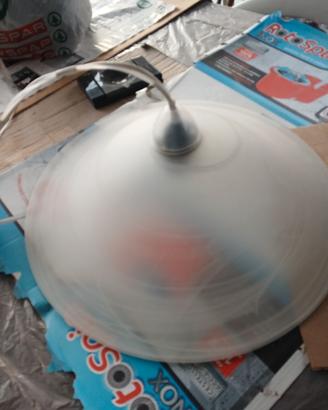 lampada a sospensione  vetro satinata 