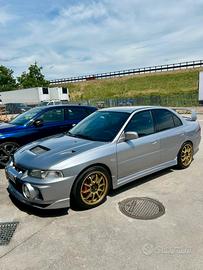Mitsubishi Lancer evo 4 
