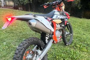 KTM EXC 250 4T SIX DAYS 2019