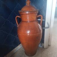giara antica con coperchio 