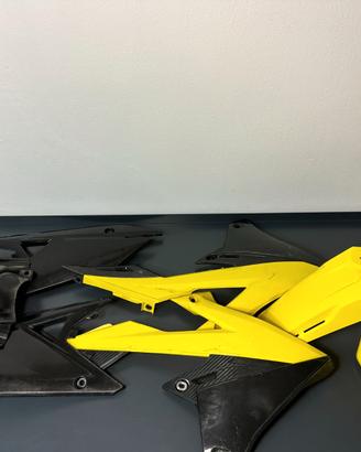 Kit plastiche completo Rmz 250 450