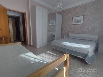 CERVIA FRONTEMARE 5/7posti DAL 16 AGOSTO IN POI