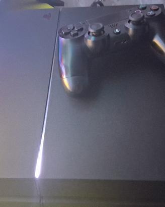 ps4 Fat+3 giochi+2 controller(in sconto)