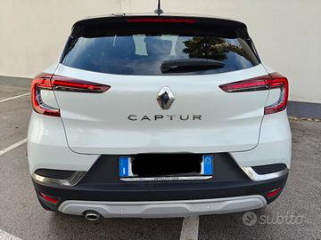 Captur 1.0 TCe 100 CV GPL  Intens