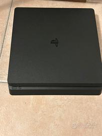 ps4 slim 500GB con 2 joystick
